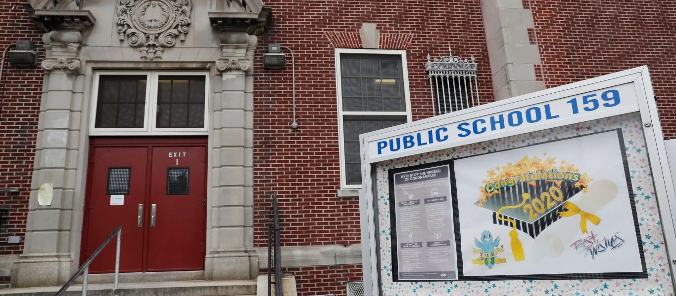 Νέα Υόρκη: Ανοίγουν στις 7 Δεκεμβρίου τα δημόσια σχολεία